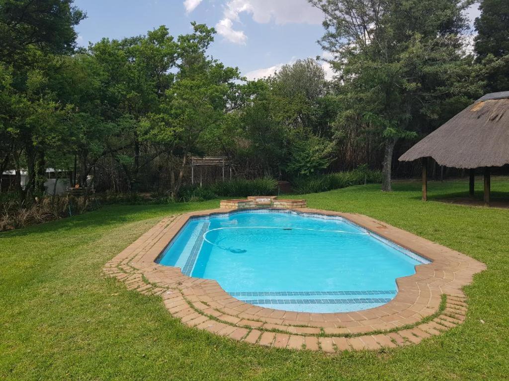 Lodge & Massage Spa Midrand Buitenkant foto